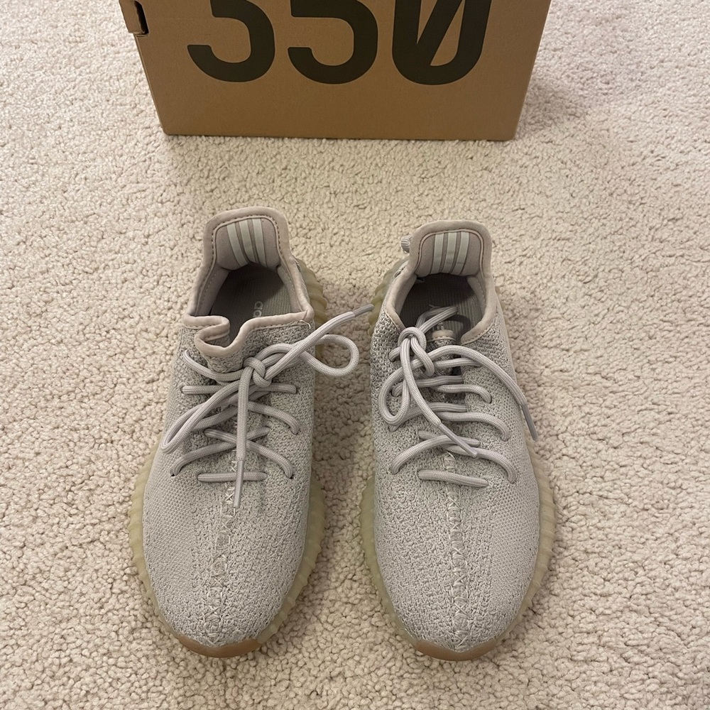 Yeezy Boost 350 V2 ‘Sesame’